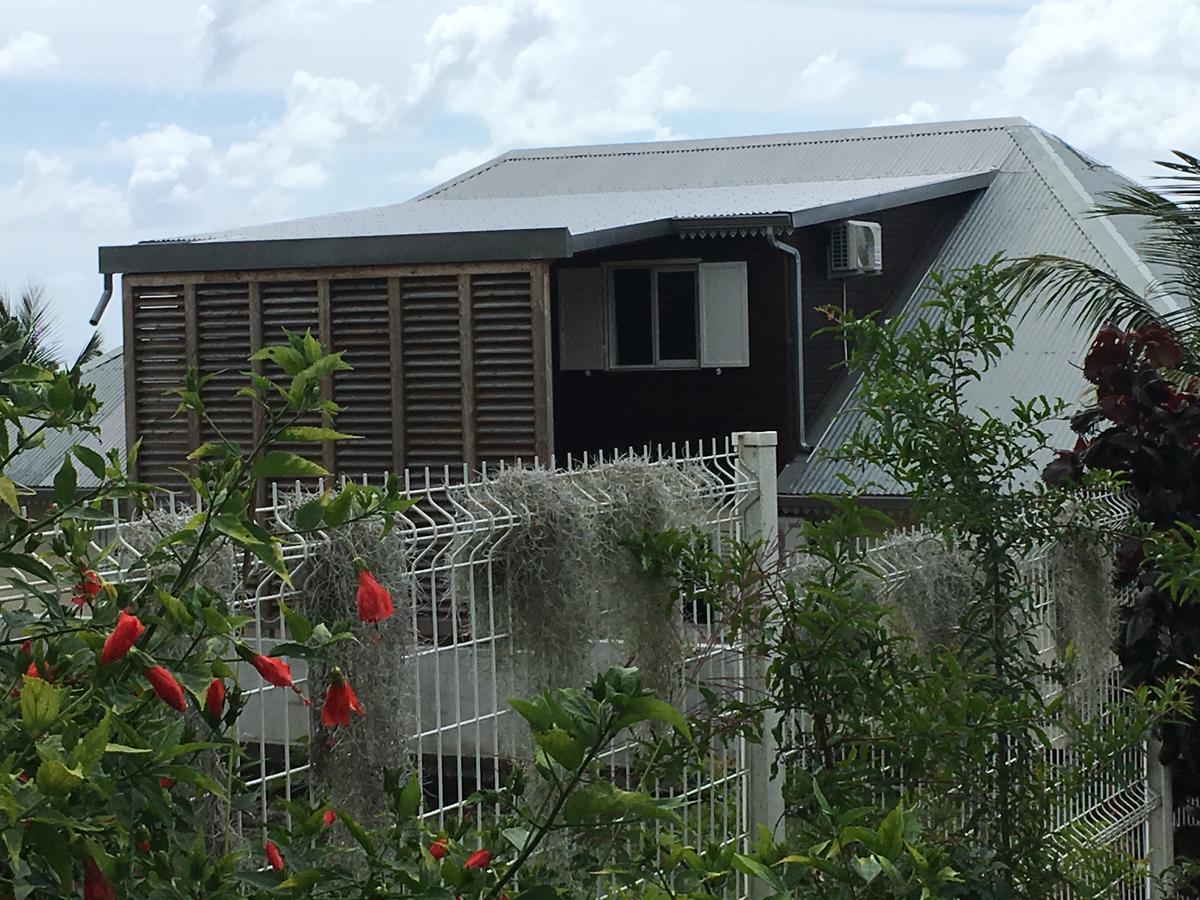 La Pointe Au Corail Bed & Breakfast แซ็งต์-โรส ภายนอก รูปภาพ