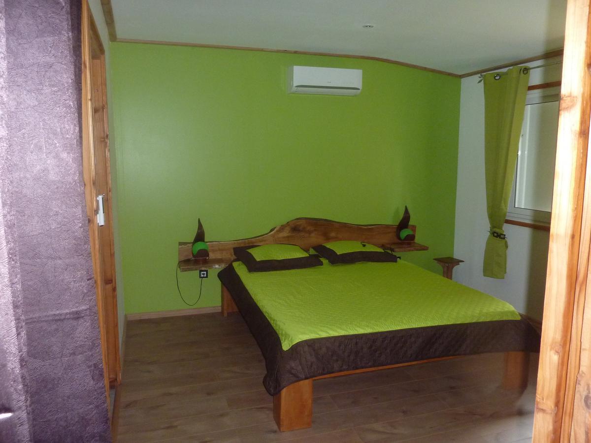 La Pointe Au Corail Bed & Breakfast แซ็งต์-โรส ภายนอก รูปภาพ