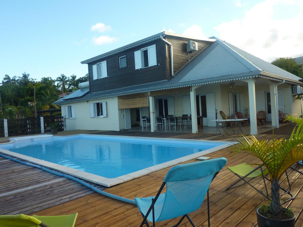 La Pointe Au Corail Bed & Breakfast แซ็งต์-โรส ภายนอก รูปภาพ